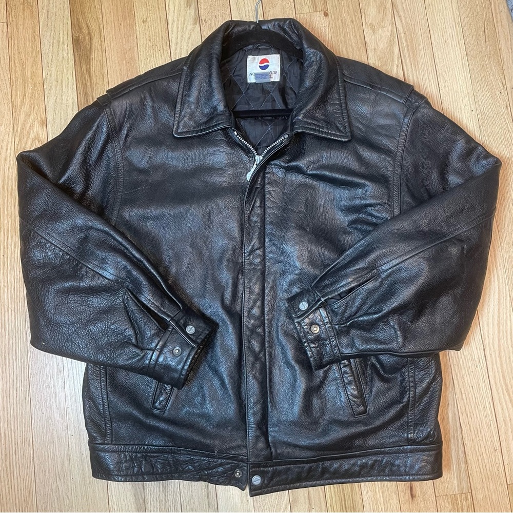 C4800 VTG Pepsi Nothing Else Is A Pepsi 90s Black Leather Bomber Jacket Size L